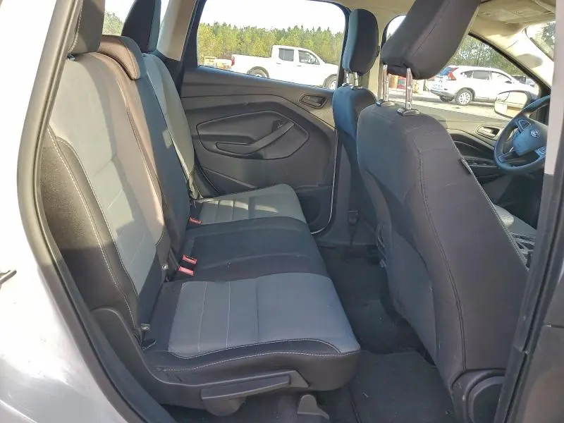 2019 FORD ESCAPE S  