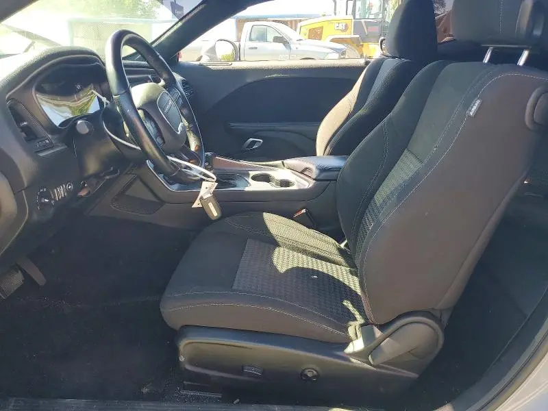 2020 DODGE CHALLENGER SXT  