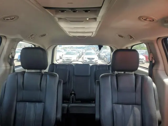 2016 CHRYSLER TOWN & COUNTRY TOURING  