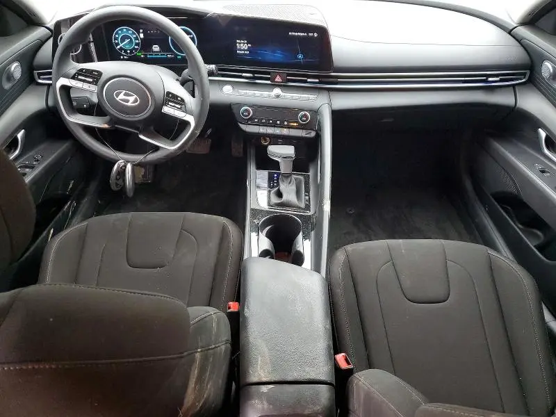 2024 HYUNDAI ELANTRA BLUE  