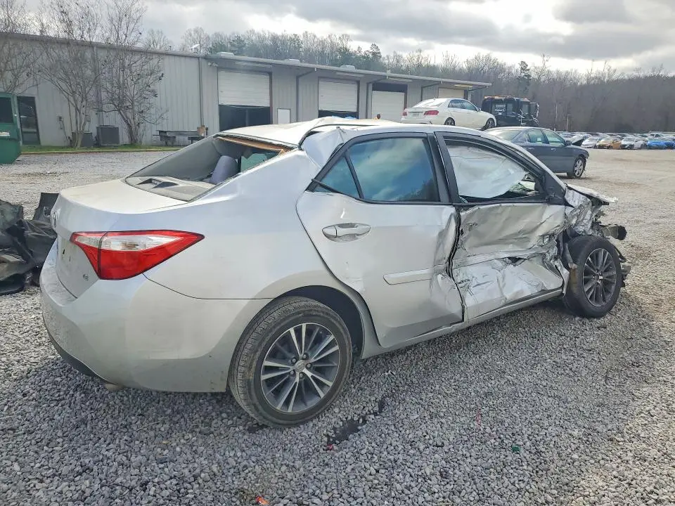 2016 TOYOTA COROLLA LE PLUS  