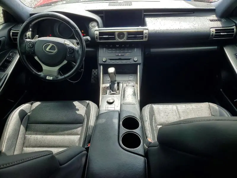 2016 LEXUS IS 200T  