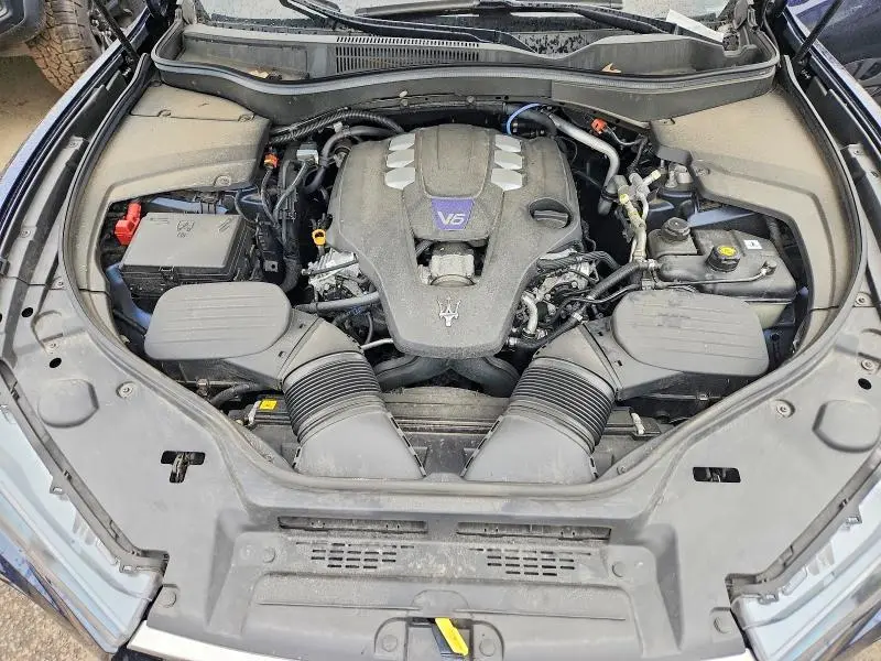 2023 MASERATI LEVANTE MODENA  