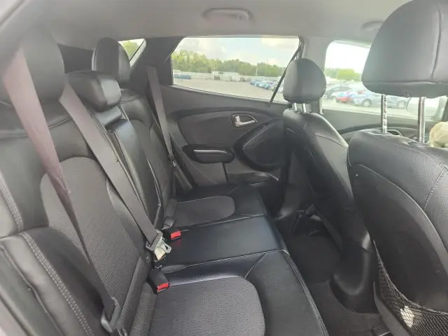 2013 HYUNDAI TUCSON GLS  