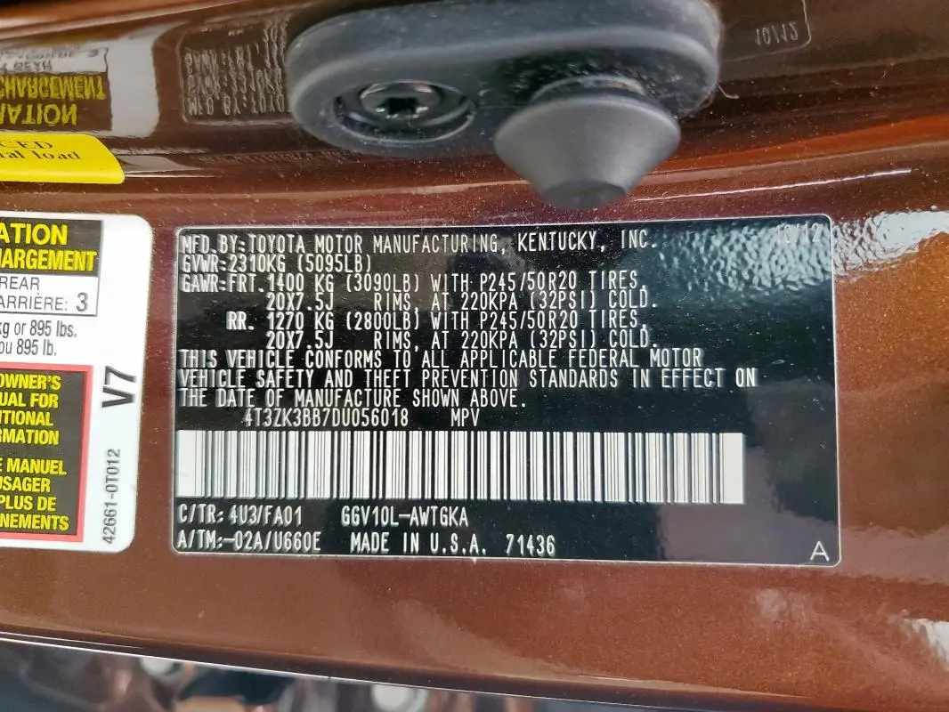 2013 TOYOTA VENZA LE  