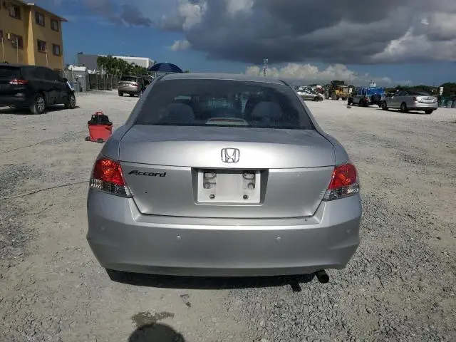 2010 HONDA ACCORD LX  