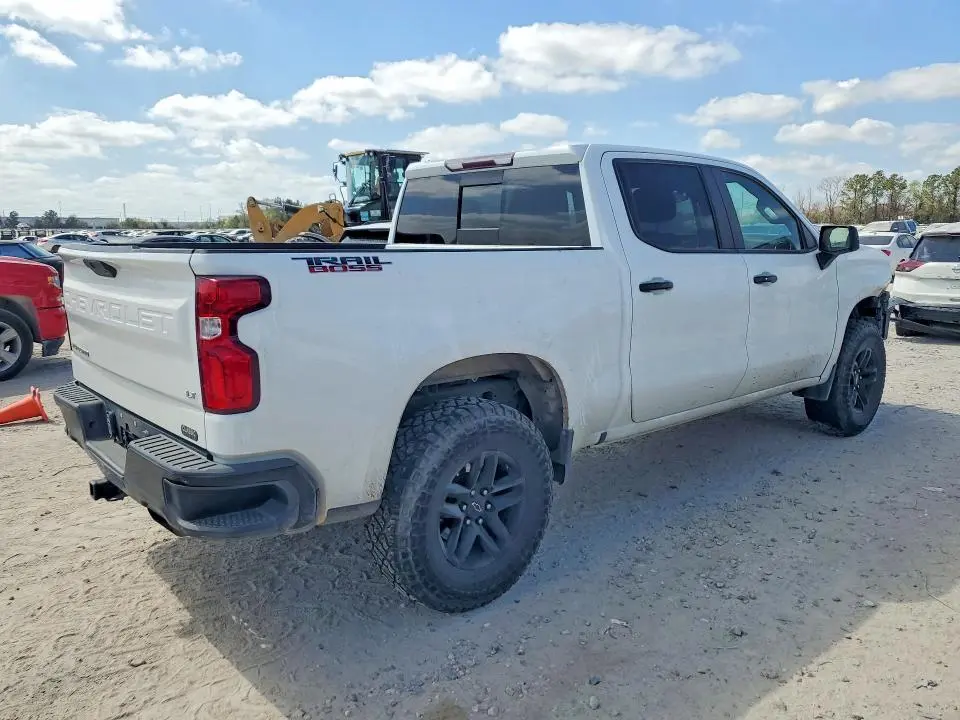 2020 CHEVROLET SILVERADO K1500 LT TRAIL BOSS  