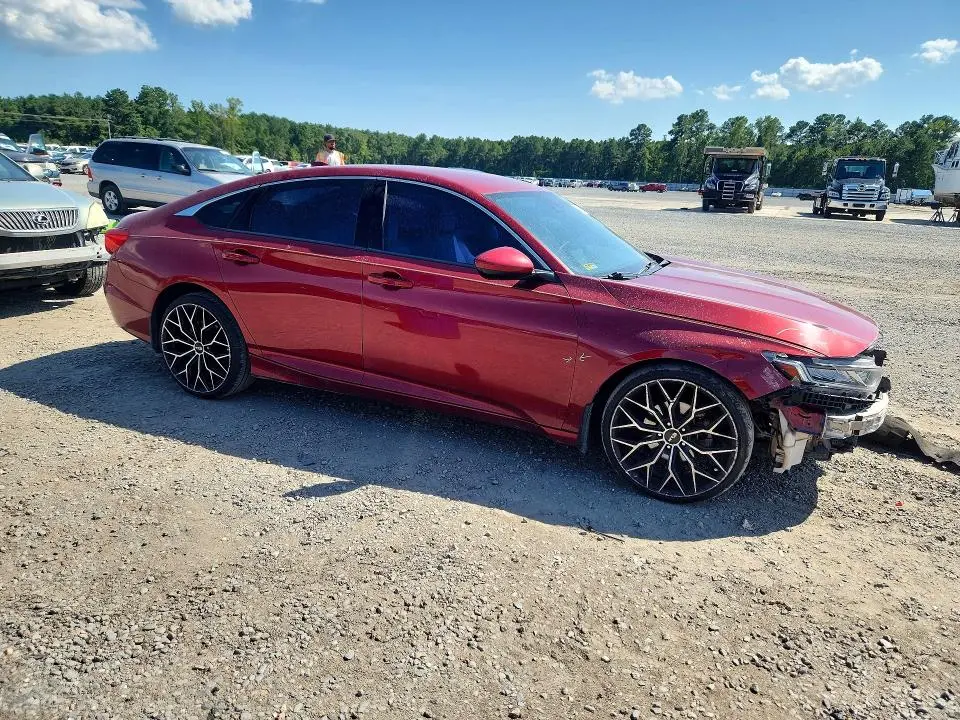 2018 HONDA ACCORD LX  