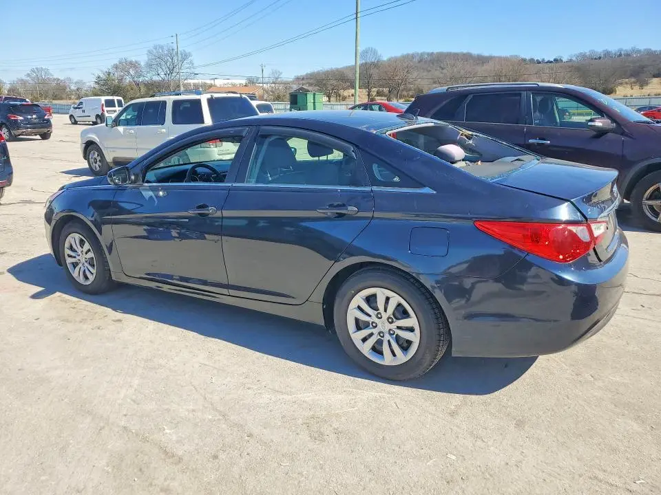 2011 HYUNDAI SONATA GLS  