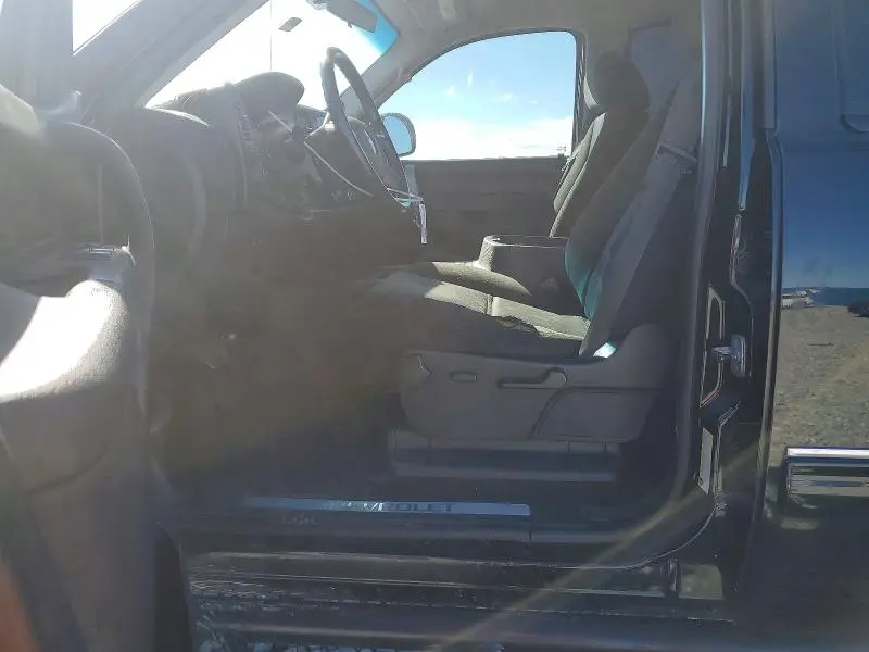 2011 CHEVROLET SILVERADO K1500 LT  