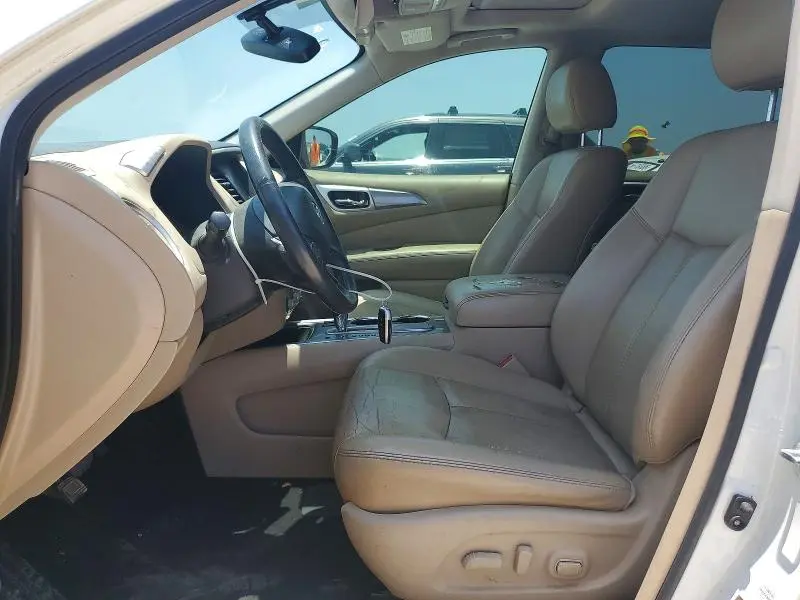 2017 NISSAN PATHFINDER SL  