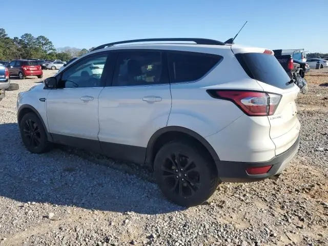 2018 FORD ESCAPE SE  