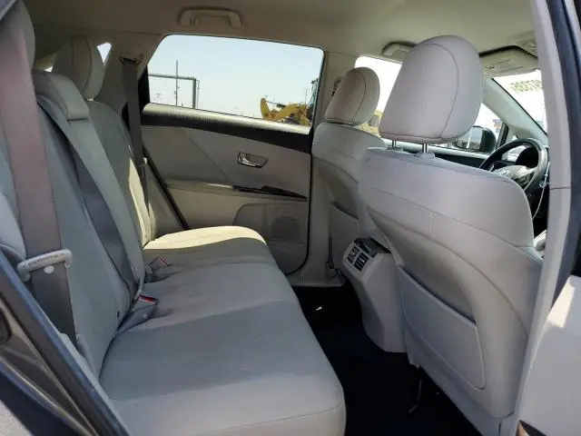 2012 TOYOTA VENZA LE  