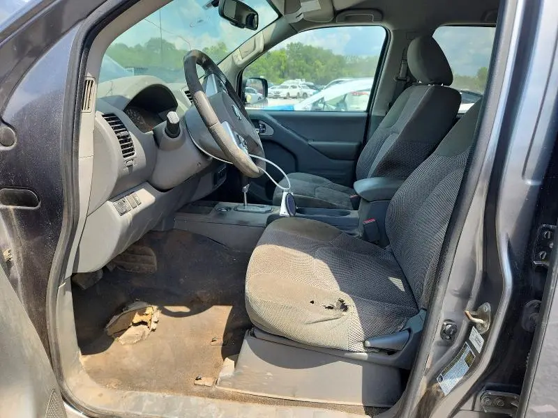 2020 NISSAN FRONTIER SV  