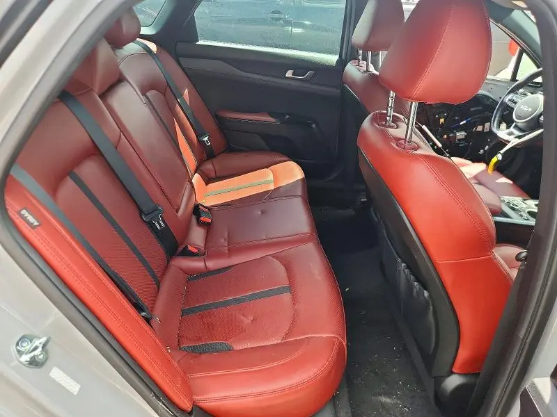 2024 KIA K5 GT LINE  