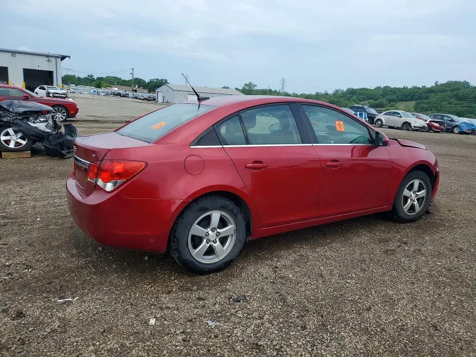 2011 CHEVROLET CRUZE LT  