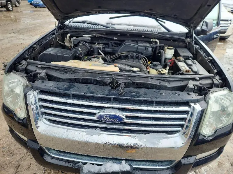 2010 FORD EXPLORER XLT  