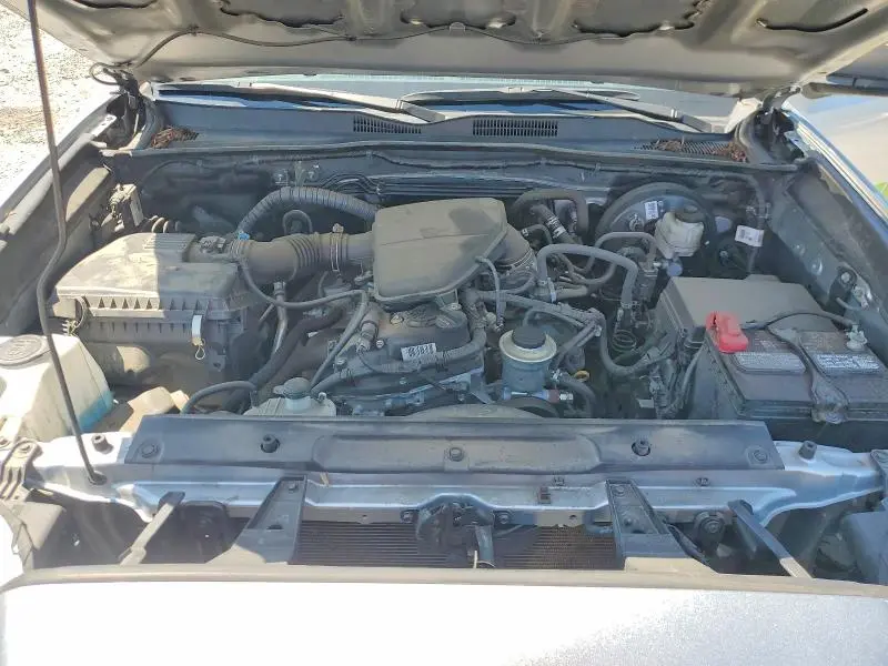 2023 TOYOTA TACOMA SR  