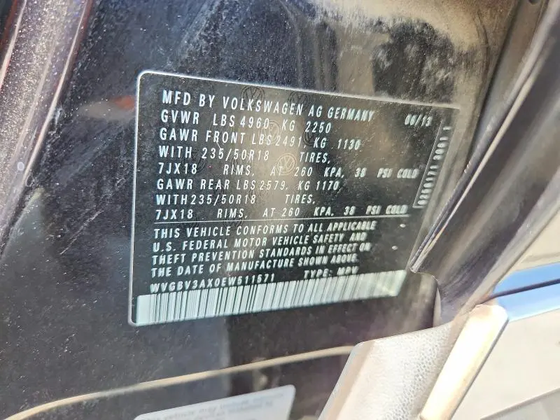 2014 VOLKSWAGEN TIGUAN S  