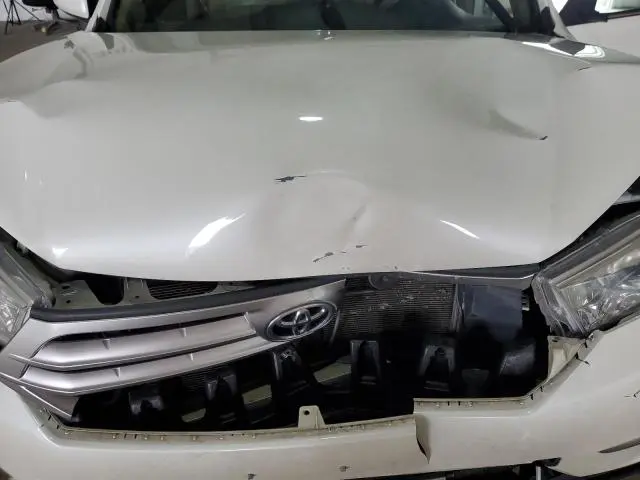 2013 TOYOTA HIGHLANDER BASE