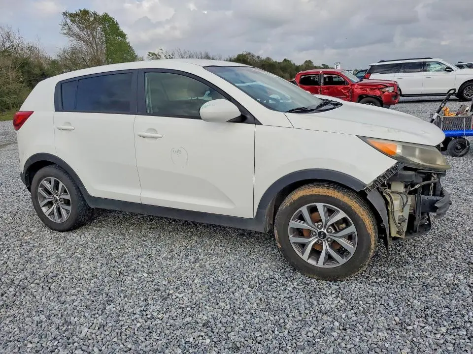 2016 KIA SPORTAGE LX  