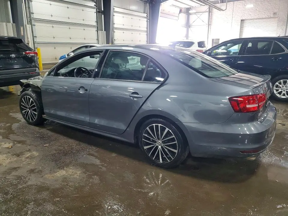 2015 VOLKSWAGEN JETTA SE  