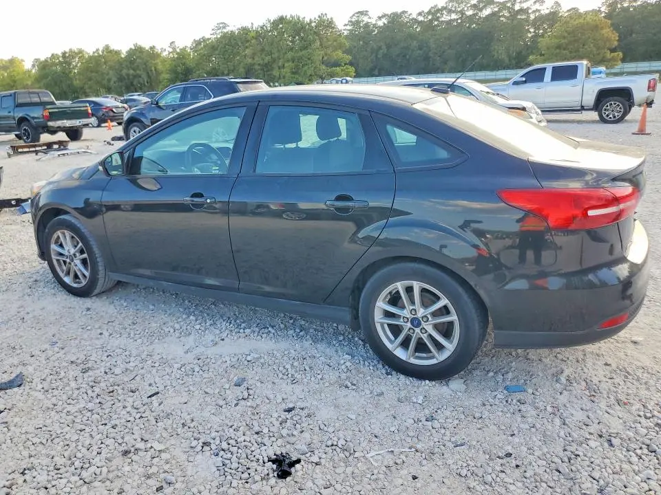 2015 FORD FOCUS SE  