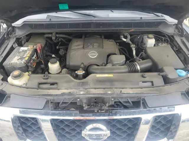 2010 NISSAN TITAN XE  