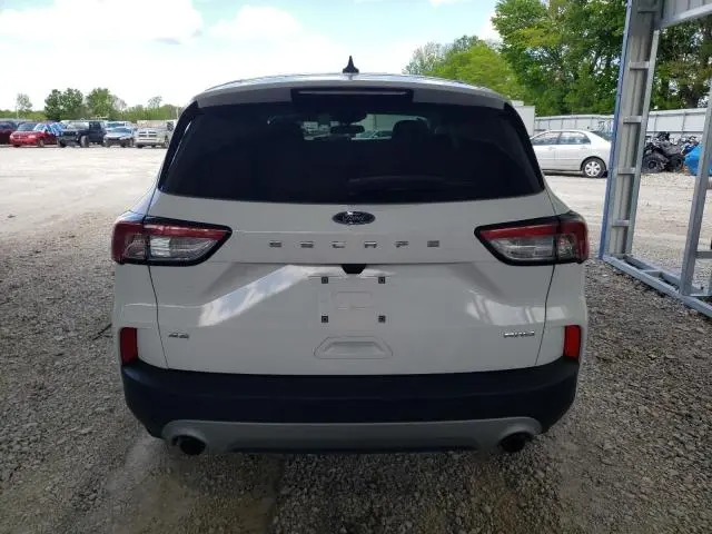 2022 FORD ESCAPE SE  