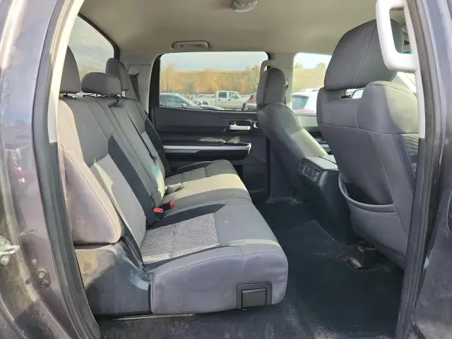 2017 TOYOTA TUNDRA   