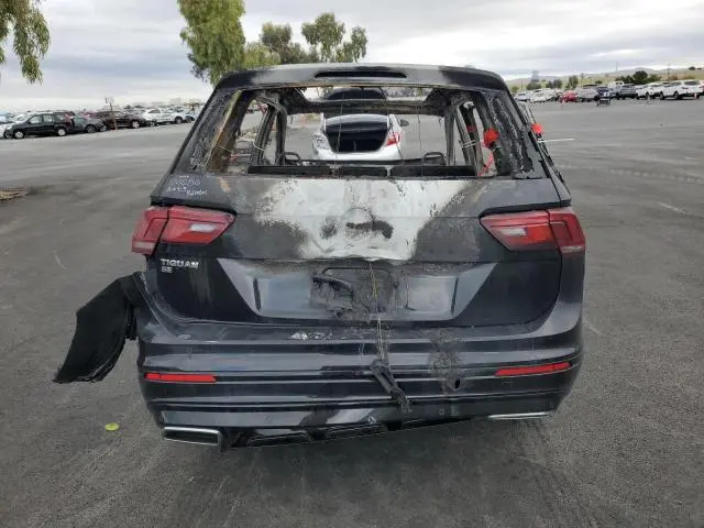 2021 VOLKSWAGEN TIGUAN SE  