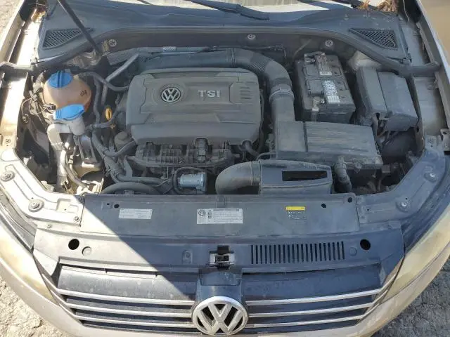 2015 VOLKSWAGEN PASSAT S  