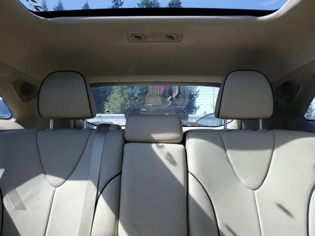 2014 TOYOTA VENZA LE  