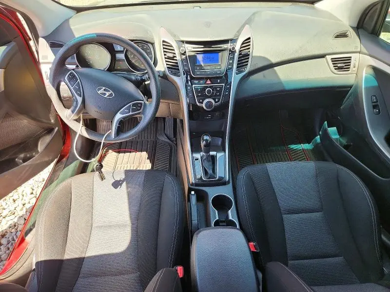 2017 HYUNDAI ELANTRA GT BASE  