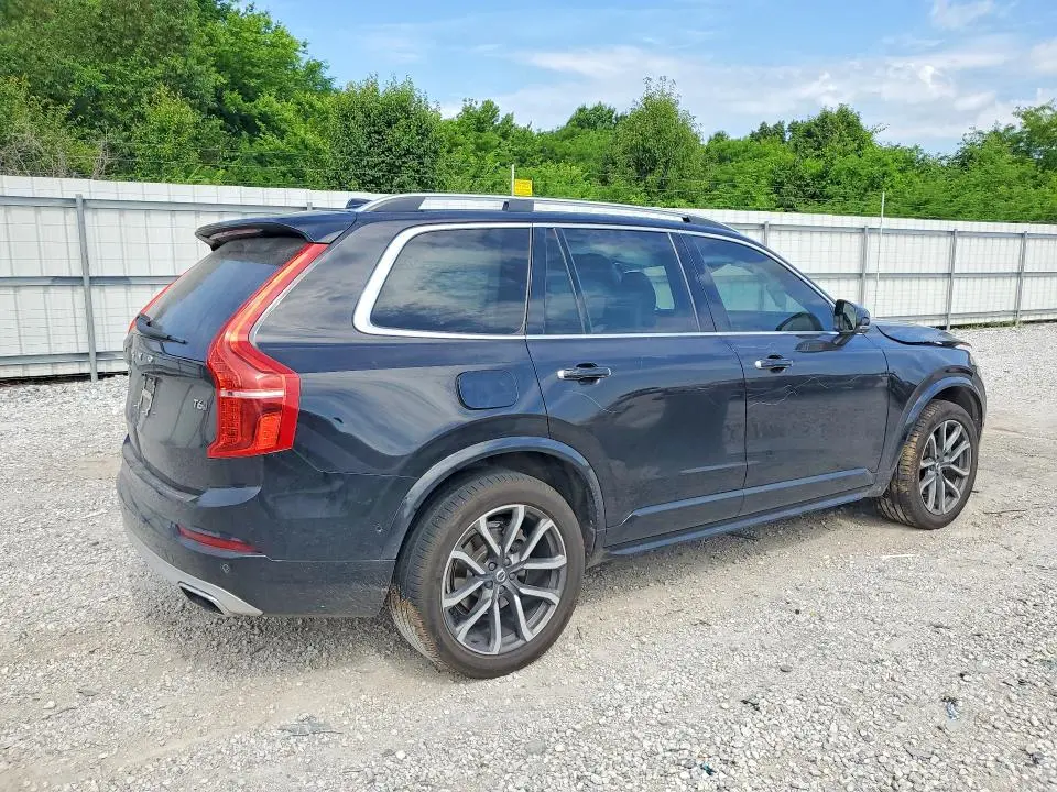 2018 VOLVO XC90 T6  