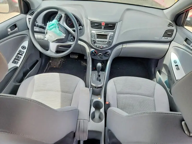2015 HYUNDAI ACCENT GLS  