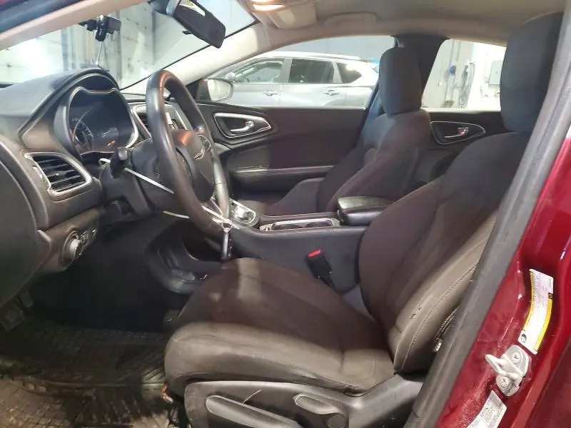 2015 CHRYSLER 200 LX  