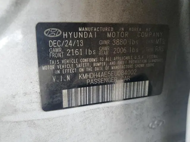 2014 HYUNDAI ELANTRA SE  