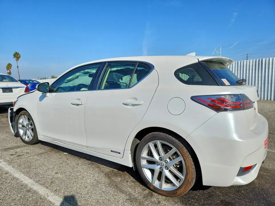 2017 LEXUS CT 200  