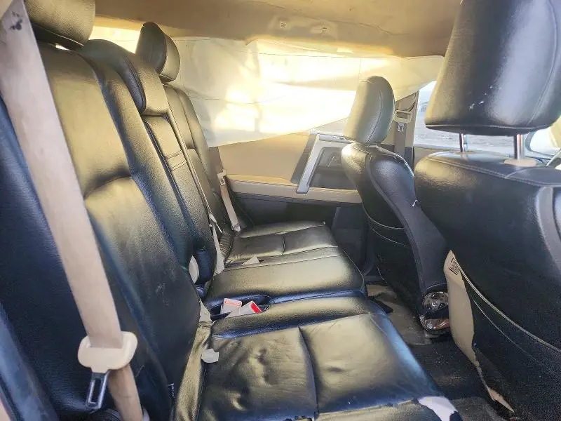 2011 TOYOTA 4RUNNER SR5  