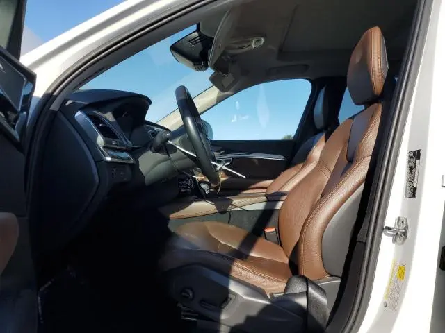 2019 VOLVO XC90 T6 MOMENTUM  