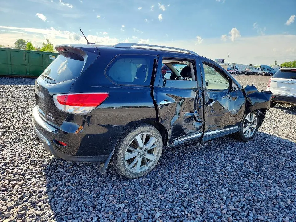 2015 NISSAN PATHFINDER S  