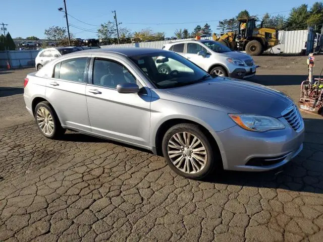 2013 CHRYSLER 200 LX  