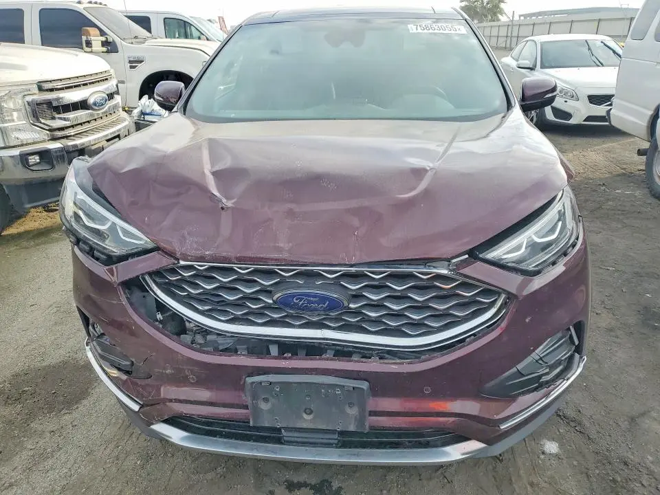 2022 FORD EDGE TITANIUM  