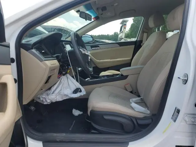 2019 HYUNDAI SONATA SE  