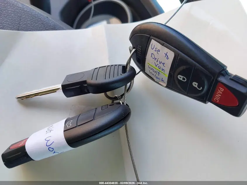 2010 DODGE GRAND CARAVAN SE