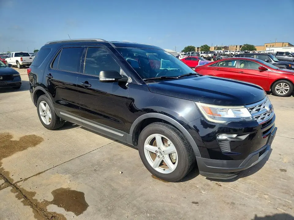2019 FORD EXPLORER XLT  