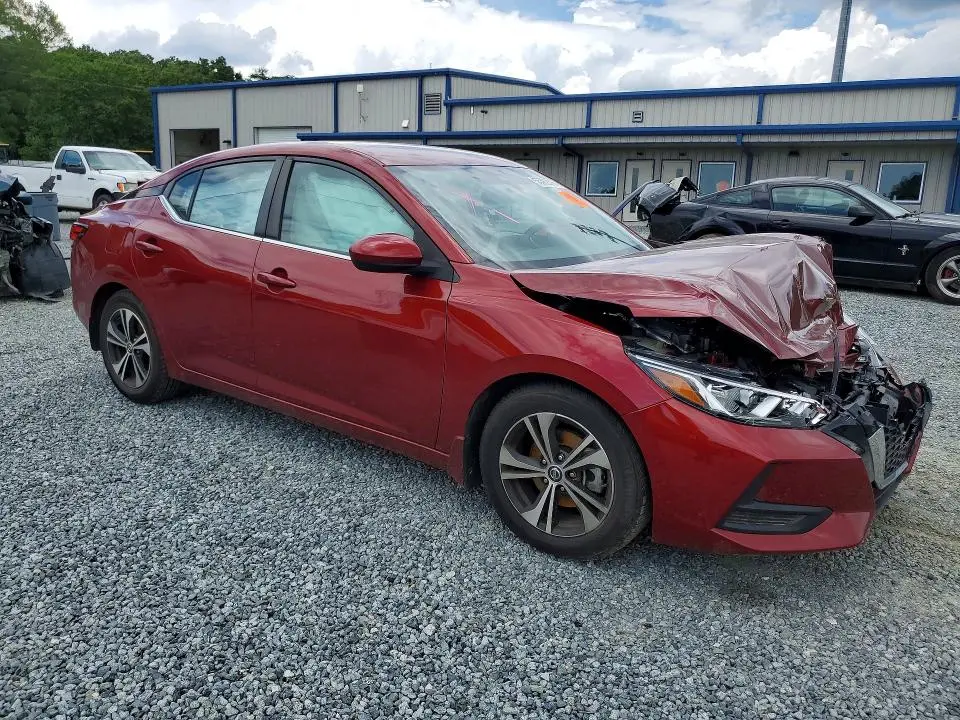 2022 NISSAN SENTRA SV  