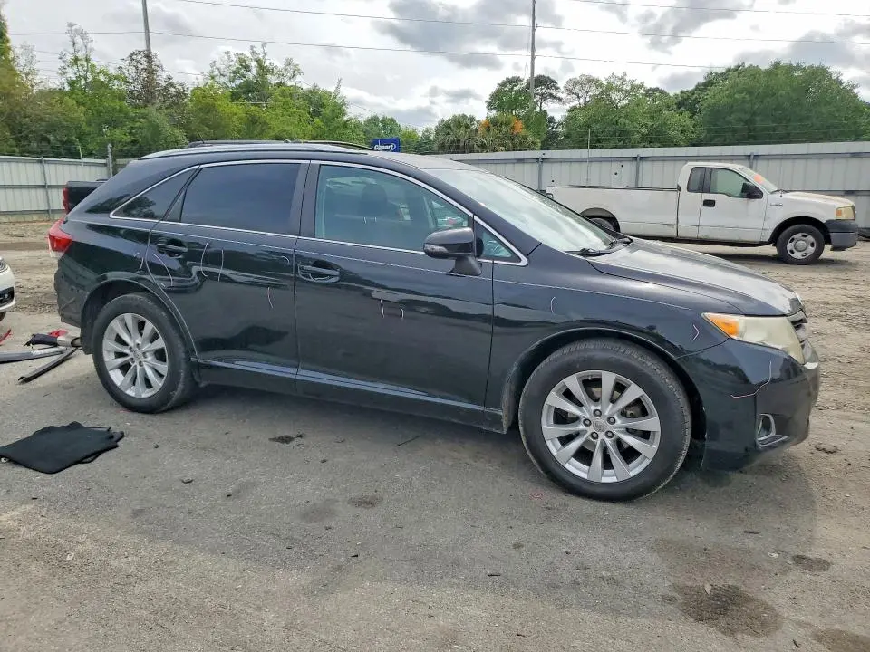 2013 TOYOTA VENZA LE  