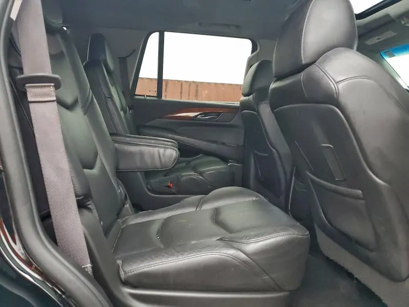 2016 CADILLAC ESCALADE PREMIUM  